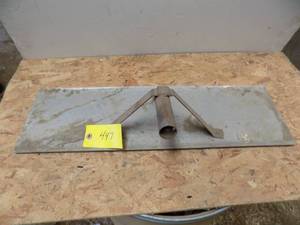 lot 447 image: Aluminum Float 9 x 30