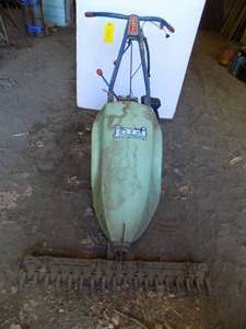 lot 407 image: Jari Sical Walk behind mower