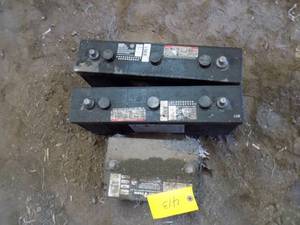 lot 413 image: 2 -Battery Cores