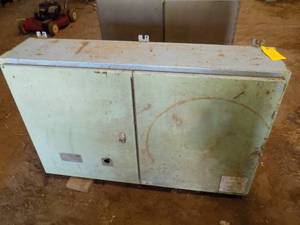 lot 414 image: Electrical Box