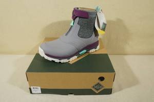 lot 51 image: Muck Apex Mid Zip Boots - Womens 10