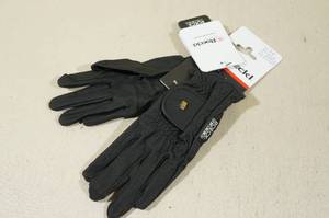 lot 55 image: Roeckl Grip Fishing Gloves