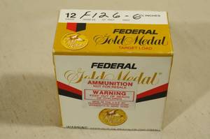 lot 135 image: 25 Federal Gold Medal 12 Ga 2-34 6 Shot Shotshells