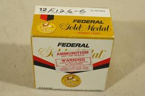 lot 136 image: 25 Federal Gold Medal 12 Ga 2-34 6 Shot Shotshells