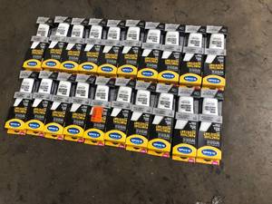 lot 17 image: Lot of Dr. Scholls Shoes Insoles Various Sizes   Customer Returns See Pictures