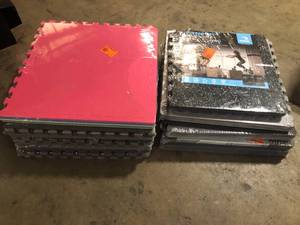 lot 45 image: Lot of Assorted Foam Flooring Tile   Customer Returns See Pictures