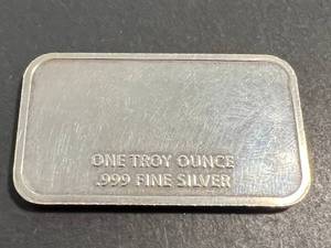 1 TROY OZ .999 FINE SILVER USA BAR
