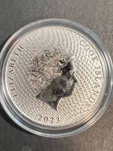 1 TROY OZ .999 FINE SILVER 2023 COOK ISLAND ROUND
