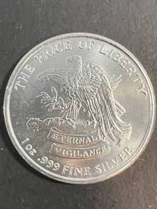 1 TROY OZ .999 FINE SILVER DONT TREAD ON ME ROUND