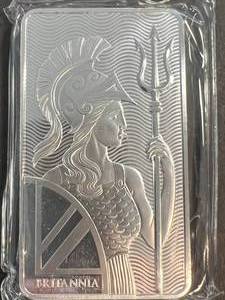 10 TROY OZ .999 FINE SILVER THE ROYAL MINT BAR