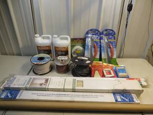 lot 30 image: Mixed lot of HardwareHousehold Items