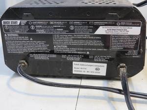 lot 31A image: NAPA 10 AMP Battery Charger - Model 90-510