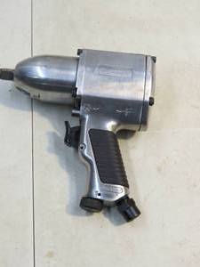 lot 33 image: Powermate 12 Air impact