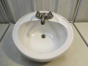 lot 44 image: Vanity Sink - White