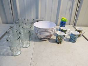 lot 71 image: Mixed Lot of Kitchenware Items