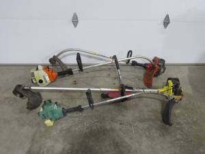 lot 83 image: Mixed Lot of 4 Weed Trimmers - Untested