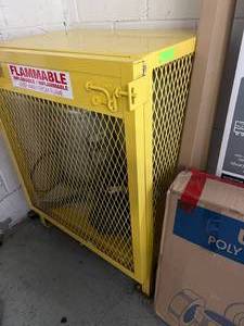 lot 30 image: MSRP $600 Uline&nbspVertical Steel Gas Cylinder Cabinet Includes MSRP $400 Large 8 GALLON Liquid Petroleum Gas LPG Tank (Used For Forklift In The Past) - Great Condition (Rest Of Contents Not Included)