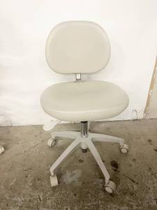 lot 14 image: MSRP $1200 Adec Dental&nbspPneumatic Lift Seat Height Adjusting&nbspStool with Ultra Luxury Leather Upholstery - Excellent Condition