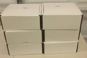 lot 45 image: 6ct Grad Party Paper Tableware Set