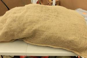 lot 262 image: 30ct Used Guny Sacks