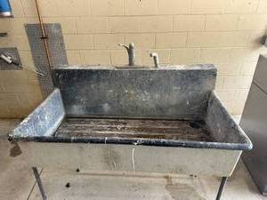 Utility Sink with Faucet and Sprayer