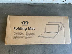 lot 105 image: Mergren Animals & Jungle Large XPE Waterproof Foam Foldable Double-Sided Baby Play Mat