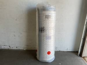 lot 145 image: ZINUS 12 Inch Green Tea Cooling Gel Memory Foam Hybrid Full Size Mattress