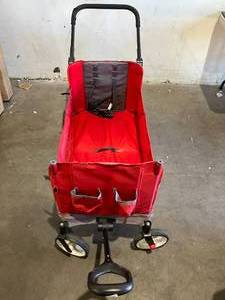 lot 167 image: Radio Flyer Convertible Stroller Wagon