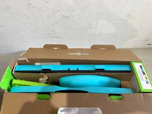 lot 181 image: LeapFrog Interactive Learning Easel