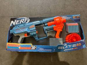 lot 258 image: Nerf Elite 2.0 Shockwave RD-15 Dart Blaster with 15-Dart Rotating Drum