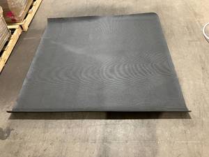 lot 280 image: ActiveGear 6 x 6 ft. Large 8mm Thick Yoga and Pilates Mat