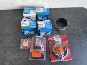 lot 233 image: LOT OF 7 Garage Items - Including Arnold Blade Removal Tools, Master Lock and Husky