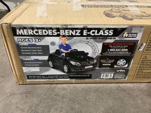 lot 11 image: Mercedes-Benz E-Class 6V Black One-Seater Ride-On