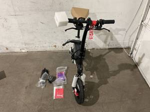 lot 17 image: Jetson Axel 12 inch Foldable Step Over Black Electric Bike