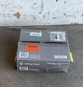 lot 30 image: Case of Jeffrey Court Champagne Harbor Gray Glossy Ceramic Wall Tile