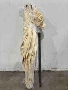 lot 68 image: Corliving 10 ft. Aluminum Market Tilt Patio Umbrella in Warm White