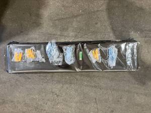 lot 93 image: Shuaiaiw Black Wood Floating Shelf