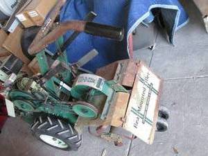 lot 21 image: Roto-Hoe chain drive rear mounted t...