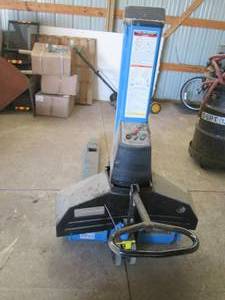 lot 27 image: Bishamon uni lift. Works well but n...