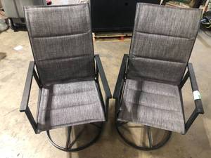 lot 50 image: Lot of 2 Patio Chairs  Customer Returns See Pictures