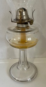 lot 54 image: Vintage Oil Lamp