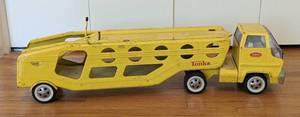 lot 25 image: Vintage Tonka Transport Car Carrier