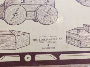 lot 95 image: Vintage Wonder Blocks Set