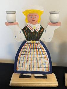 lot 99 image: Pair of Scandinavian Painted Wood Candleholders