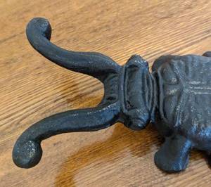 lot 96C image: Iron Cricket Boot Jack