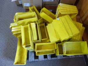 lot 44 image: Pallet of Plastic Stacking Bins