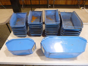 lot 46 image: Metal Stacking Bins