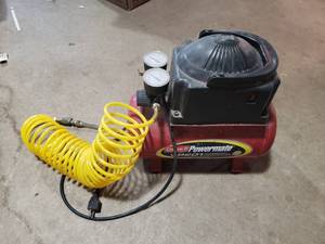 lot 2 image: Coleman Powermate VP201 Air Compressor, 2 Gallon Tank