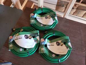 lot 7 image: Lot of 3 Light Duty 50 Garden Hoses