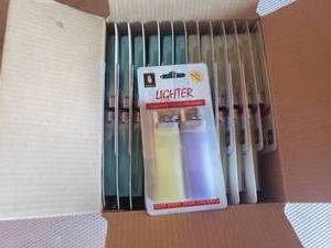 lot 69 image: 24 Packs of 2 Lighters